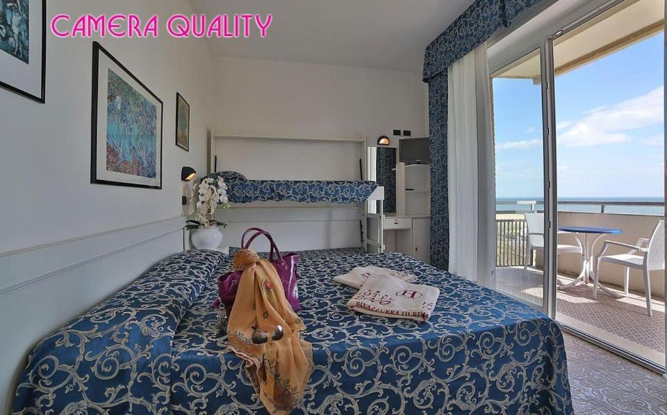 Hotel 2000 Rimini Exteriör bild